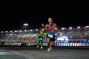 BIB: 43148
                            <button type="button" onclick="openModal(19599334)" class="btn btn-primary btn-sm float-right btn-popup" data-toggle="modal" data-target=".modal-high-quality">
                        <i class="fas fa-shopping-cart"></i> Add to Cart
                    </button>
                                            <button type="button" onclick="isThisMe(19599334, true)" class="btn btn-success btn-sm float-right btn-popup btn-isme hidden" data-toggle="tooltip" data-placement="bottom" title="นี่คือรูปของคุณใช่ไหม คลิกที่นี่เพื่อเอาเข้าอัลบั้ม">
                        <i class="fas fa-plus"></i> Add to album
                    </button>
                    <button type="button" onclick="isThisMe(19599334, false)" class="btn btn-warning btn-sm float-right btn-popup btn-isnotme hidden">
                        <i class="fas fa-ban"></i> Remove from album
                    </button>